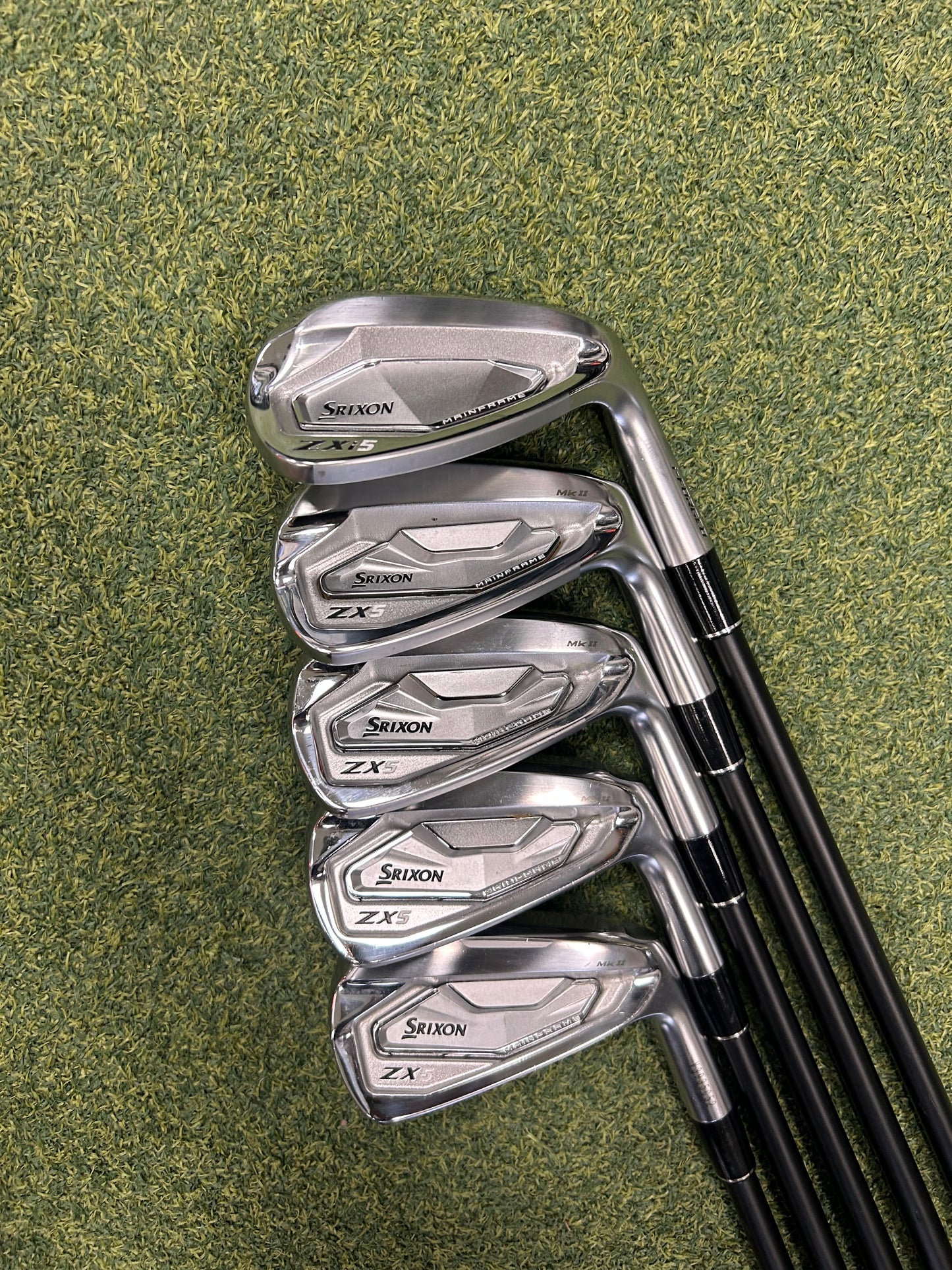 Used Srixon Zx5 Mk2 iron Set 7-Aw KBS Max Graphite 75G Regular flex