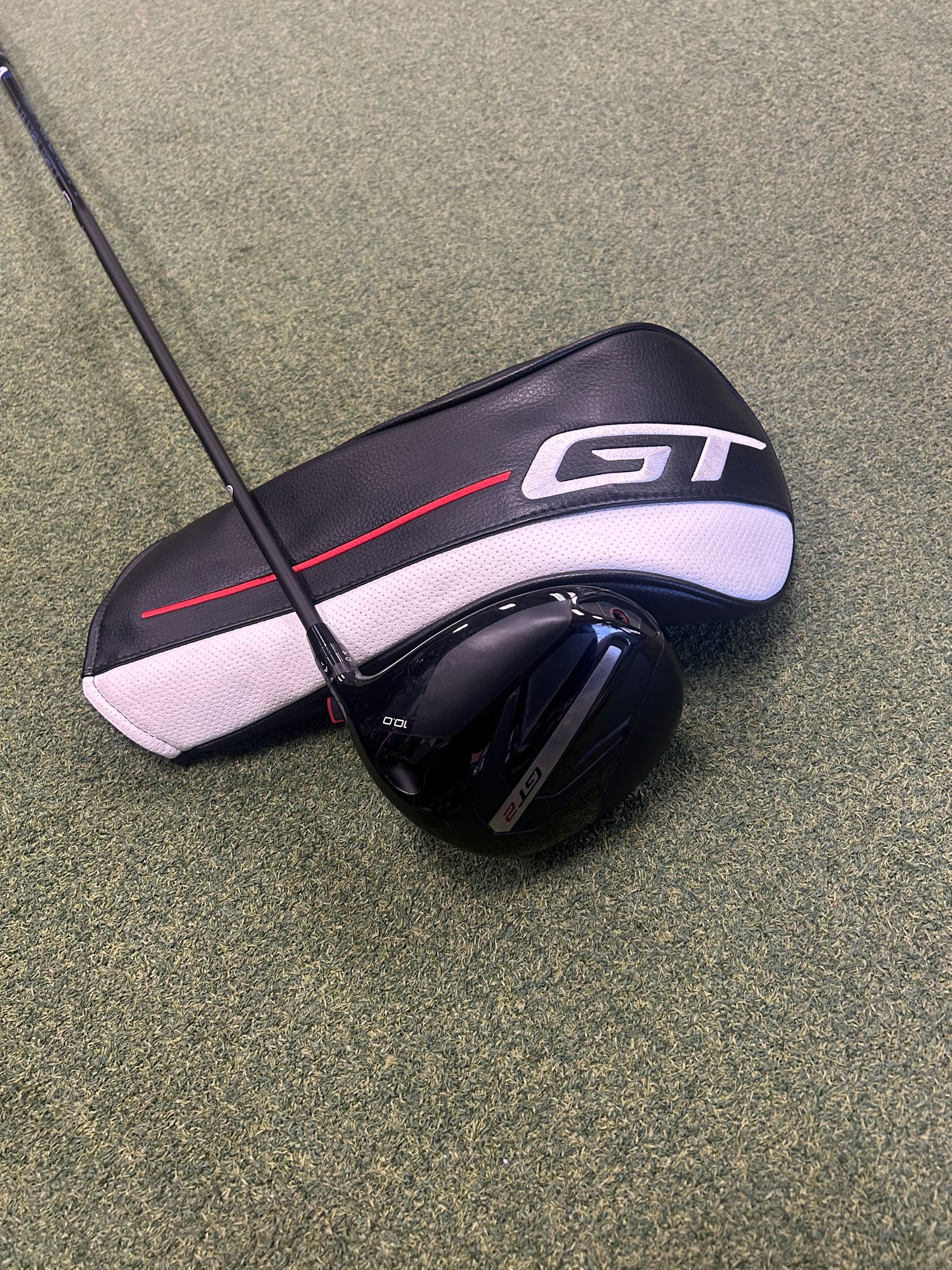 USED Titleist GT2 10* Driver Mitsubishi Vanquish 5-S Golf Pride RH