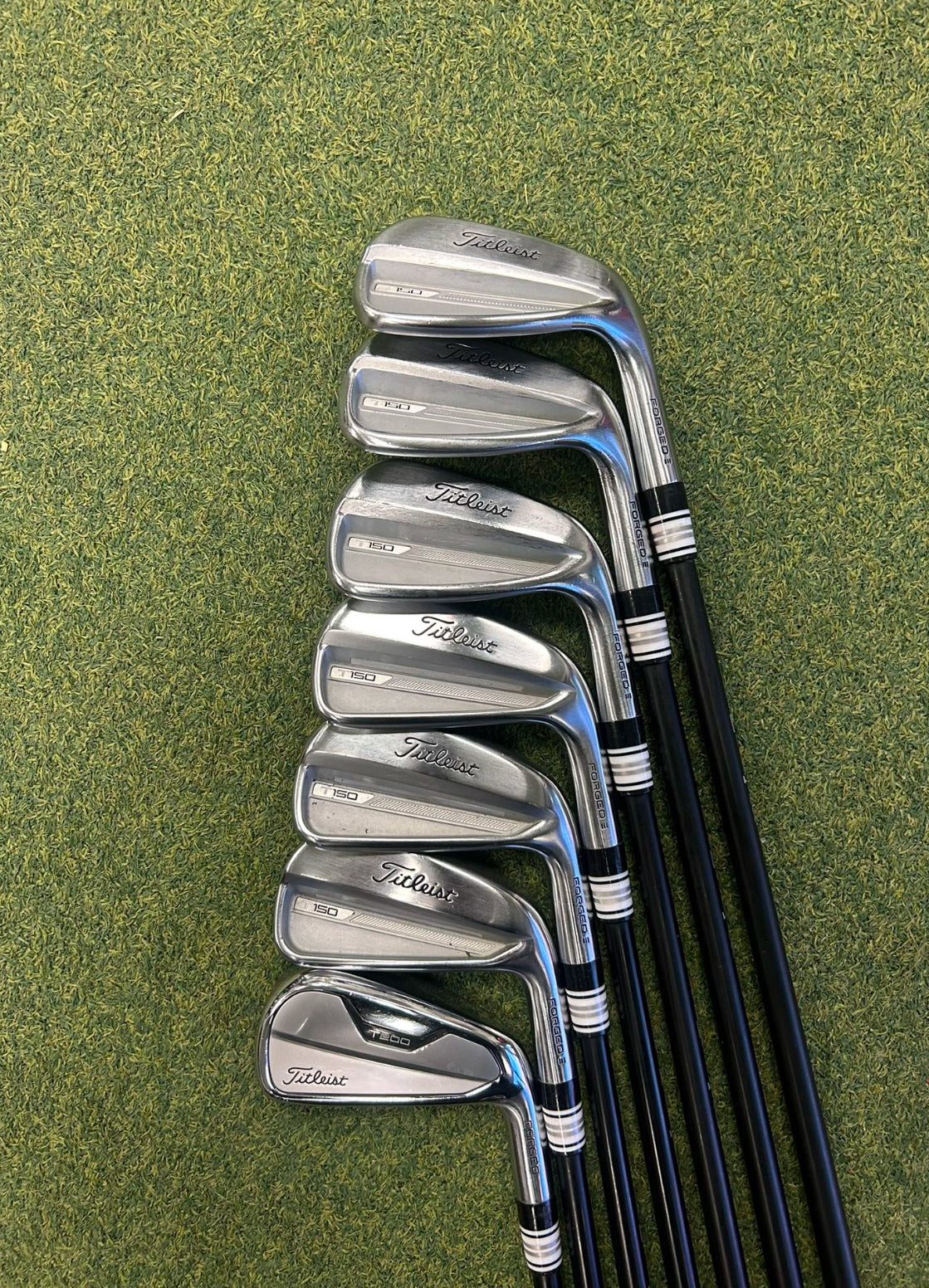 Used Titliest T150/200 Iron Set 4-Pw Fujikura Axiom 105 X Velocore Golf Pride