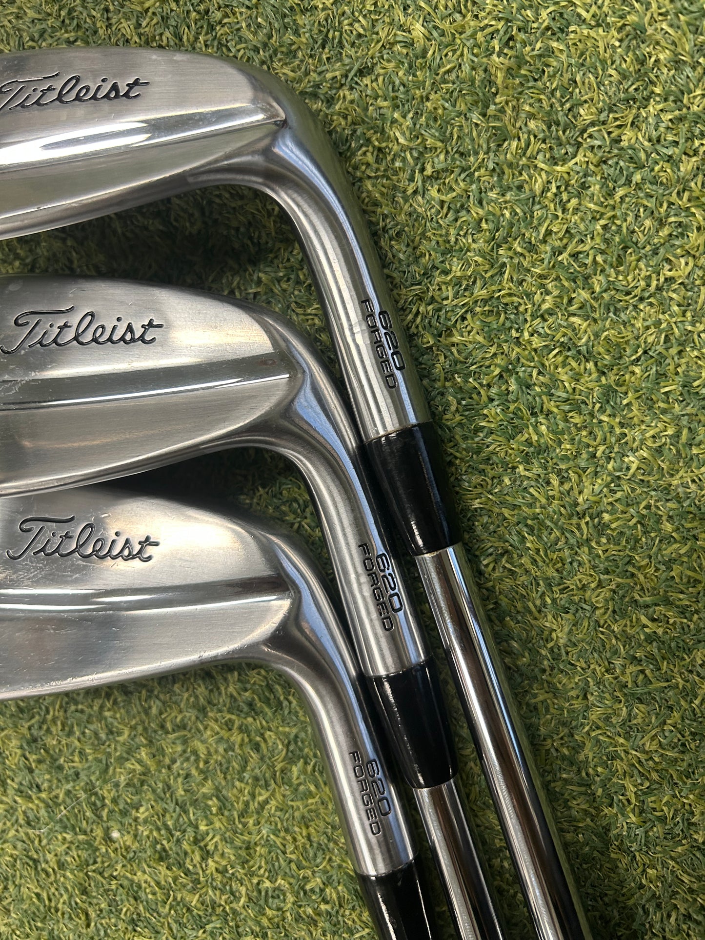 Mint Titleist 620 Forged Iron Set 7-9i Nippon Modus Tour 120 X Flex